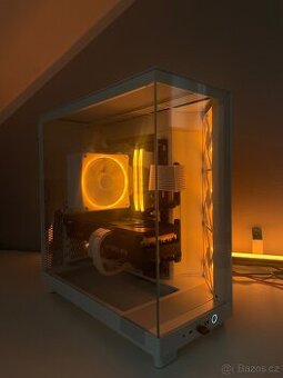 Počítač bez grafické karty