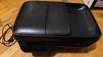 HP DeskJet 3835 – plně funkční, WiFi, polovina náplní