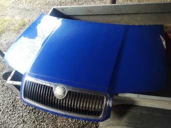 Fabia kompletni ok kapota s maskou a blatník , stěna