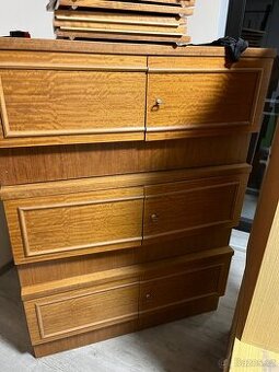 Dřevěné komody / skříňky – 3 ks, retro