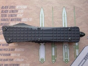 Microtech Combat Troodon Delta Frag Dagger Full Serrated