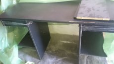 Skříňky, stolky, psací-PC stůl, reprobedny, matrace, a jiné.