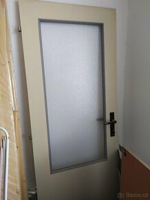 prosklené dveře šíře 70 cm