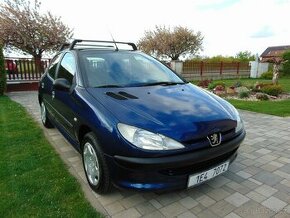 PEUGEOT 206 1.4,1MAJ.,PŮVOD ČR,TAŽNÉ