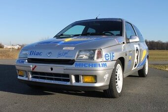 Renault Clio 1.8i 16v