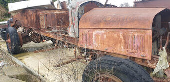 Seagrave fire track