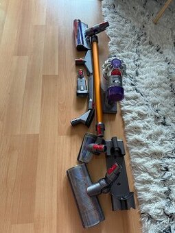Dyson V8 Absolute 2023