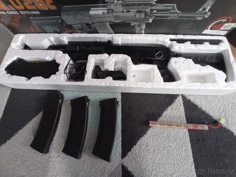 AK-47 Sportline Celokov (airsoft).
