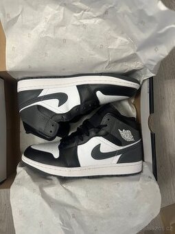 Nike AIR Jordan 1 mid black/iron grey/white vel. 42,5