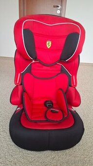 Autosedačka Ferrari,15-36kg