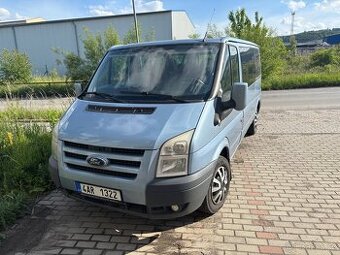 Ford Transit 8+1 míst