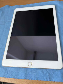Zlatý iPad Air 2 128GB WiFi, Retina 9.7"