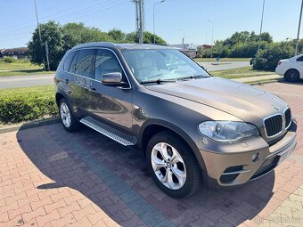 BMW X5 2010 nafta