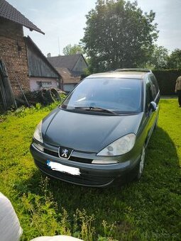 Peugeot 807