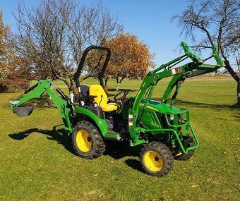 John Deere 2025R 4x4