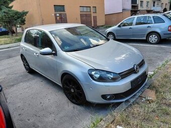 Prodám vw golf 6 1.6 tdi 77 kw 5 dveří model 2011