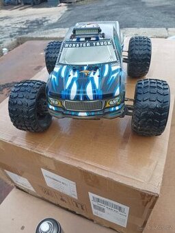 RC auto 1/8