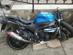 Suzuki GSX-R 1000 2016 na díly