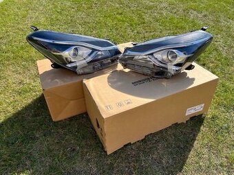 Toyota Yaris svetlomety 2014-2020