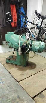 Hydraulický lis CDC 2-7