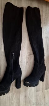 DÁMSKÉ, NÁDHERNÉ BOTY NAD KOLENA, NOVÉ, PC 1.490KČ