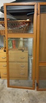 Rámy do dveří se sítí proti hmyzu