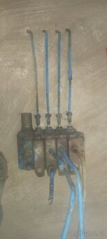 hydraulický rozvaděč 4