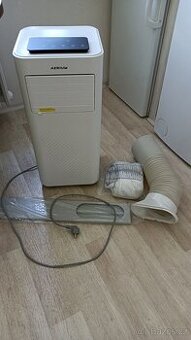 Přenosnou klimatizaci i s vytápěním