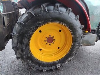 Kola Zetor UŘ I  16,9-34