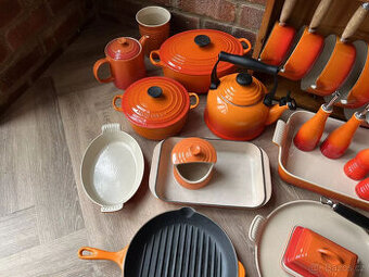 Sada litinové pánve Le Creuset, oranžová zapékací mísa, gril