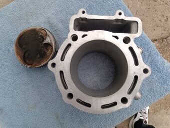 Husqvarna te 400 válec