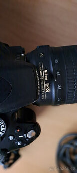 Kompaktní digitální zrcadlovka D5100