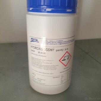 Louh sodnýb- Hydroxid sodný pecky