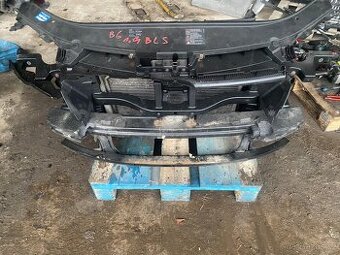 Chladicova stěna Passat b6