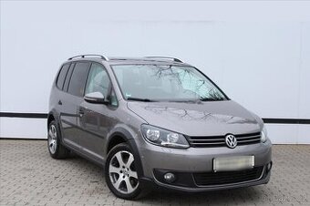 Volkswagen Touran 2.0TDI 103kW CROSS PANORAMA (2011)