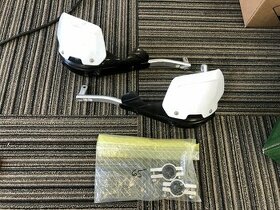 Blastry, chtaniče páček, kryty páček