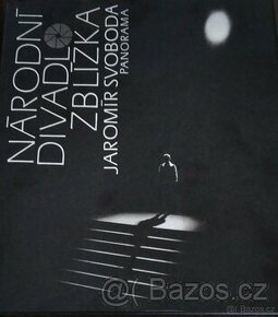 Kniha Národní divadlo zblízka