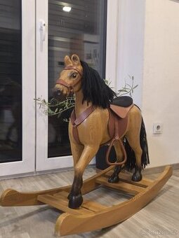 Dřevěný kůň Čenda
