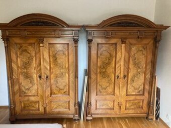 starožitný nábytek