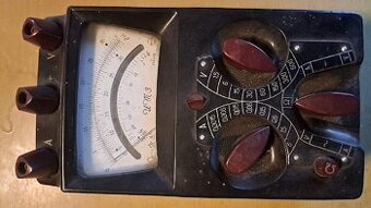 MĚŘICÍ PŘÍSTROJE