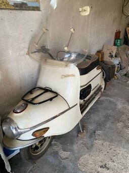 Čezeta 175 502.00 , Prase