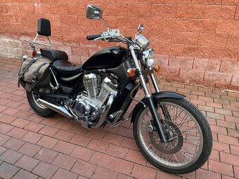 Suzuki Intruder VS800 GLP