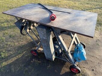 Cirkulárka s kolébkou a kotouči