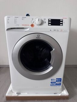 Pračka se sušičkou 2v1 Indesit