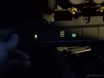 Tlačítka ford focus mk2