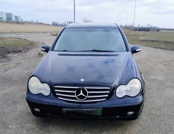 Náhradní díly Mercedes Benz C- Classe W203