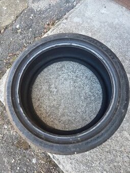 Letní pneu 255/35/19 Falken Azenis