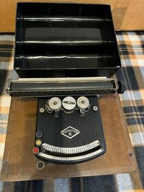 Historický psací stroj Scripta III - 1