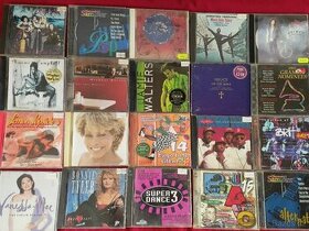 Audio kazety CDčka DVDčka a diskety