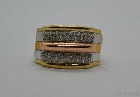 Zlatý prsten osázený kamínky